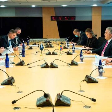 Duque resalta perspectivas económicas de Colombia