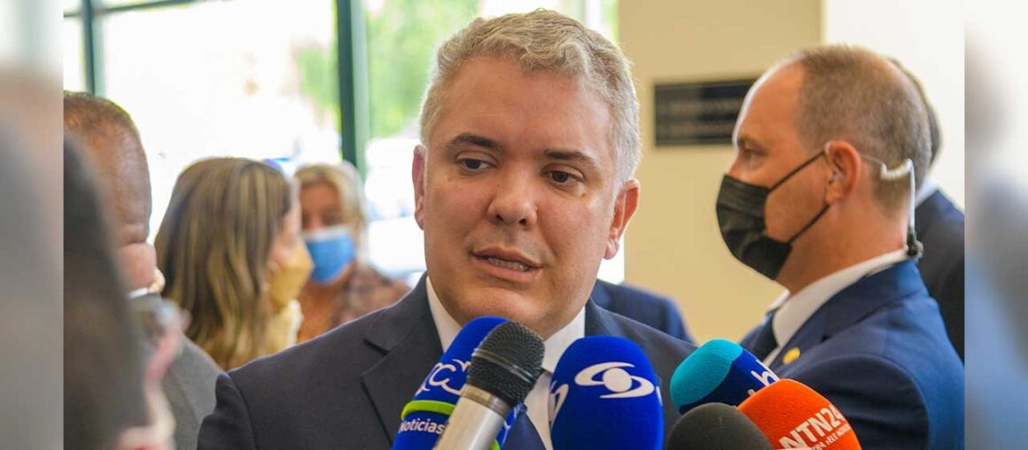 Presidente Duque advierte desde Francia que no se debe usar el fenómeno inflacionario con fines políticos