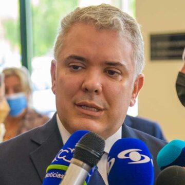 599a26bd2124f052913e1df710e70060 Presidente Duque advierte desde Francia que no se debe usar el fenómeno inflacionario con fines políticos