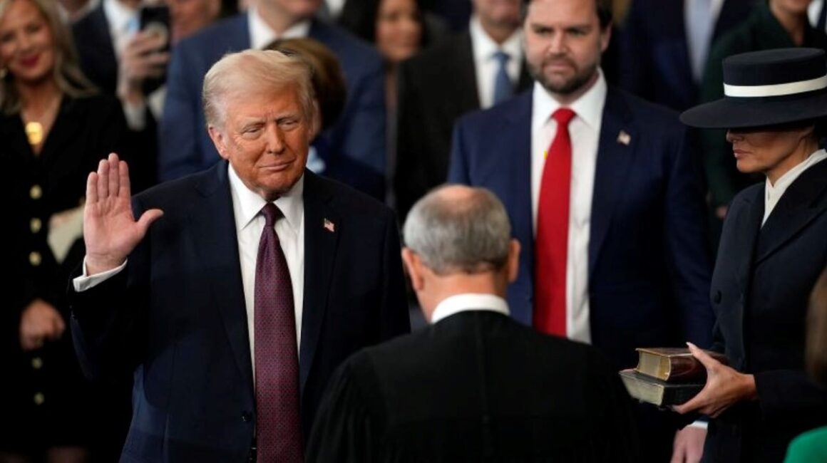 Trump inició mandato pisando duro